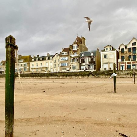 Saint-Aubin-Sur-Mer: Bel Appartement Traversant Екстер'єр фото
