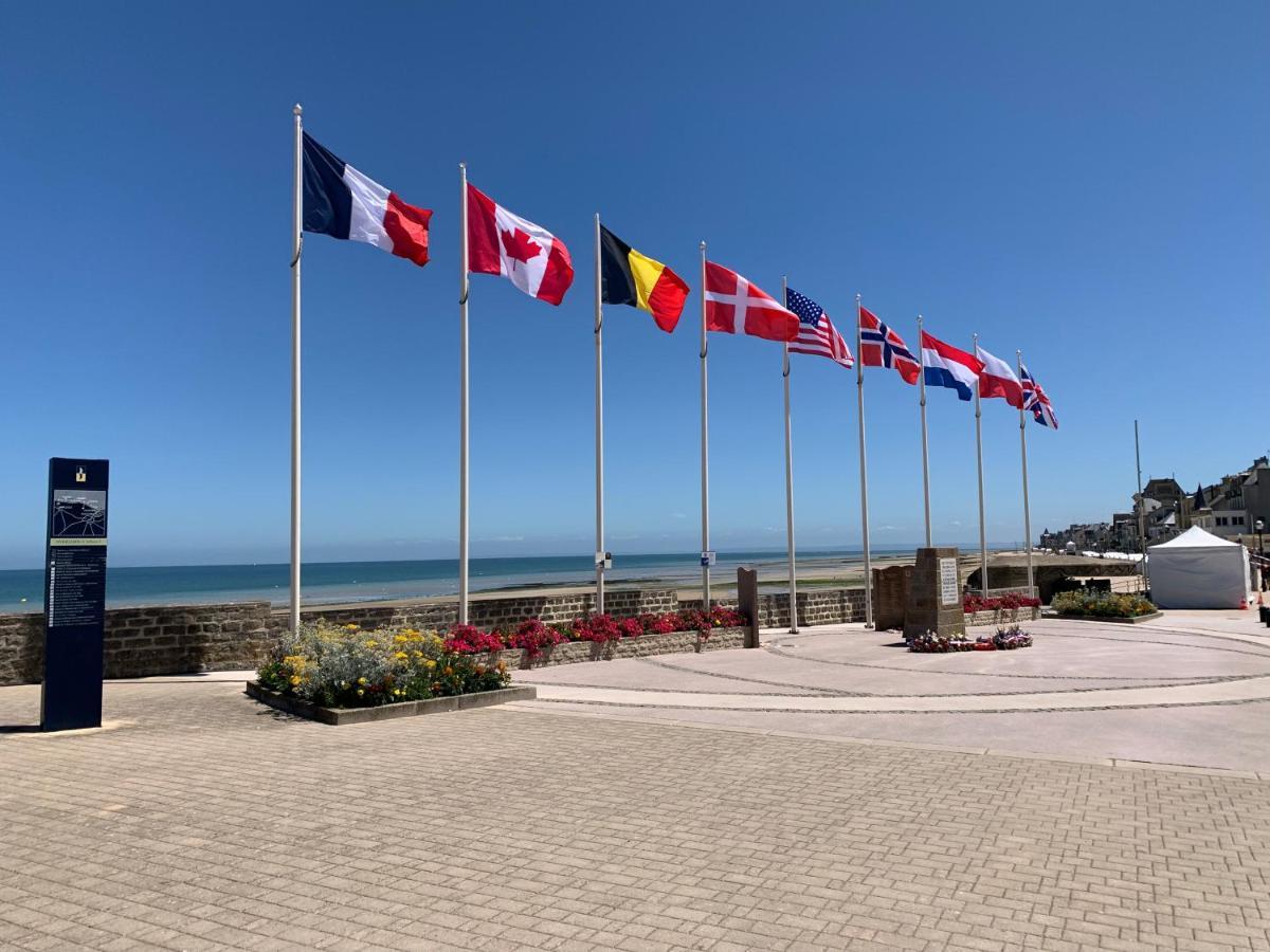 Saint-Aubin-Sur-Mer: Bel Appartement Traversant Екстер'єр фото