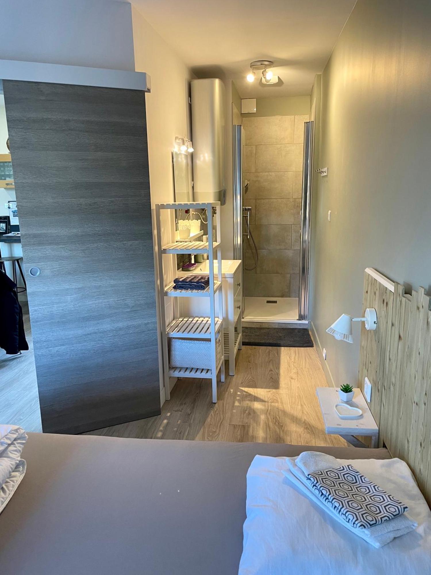 Saint-Aubin-Sur-Mer: Bel Appartement Traversant Екстер'єр фото